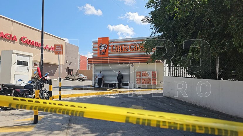 Roban cerca de 500 mil pesos en Little Ceasars Chilpancingo