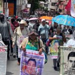 “Ya no queremos marchar, queremos justicia”, reclaman por los 43 desaparecidos